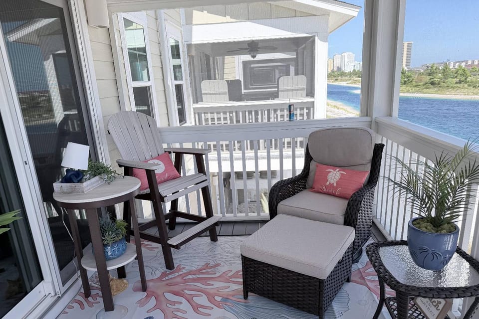 Blue Sky Breeze House in Perdido Key