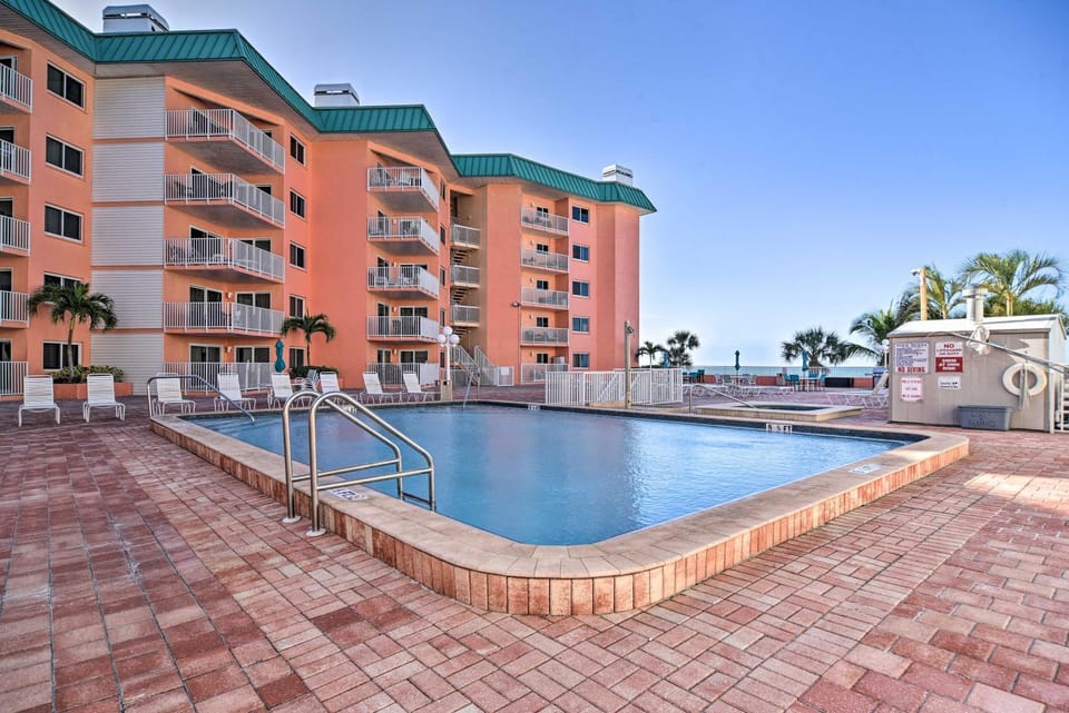 New Pool & Hot Tub! Beachfront Indian Shores Condo House in Redington Shores