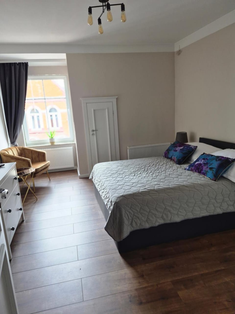 Apartament Królewiecka 19 Centrum Molo jezioro Czos KLIMA Apartment in Poland