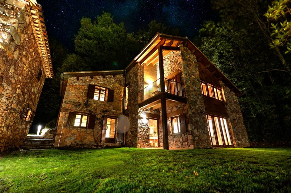 Property building, Garden, Garden view