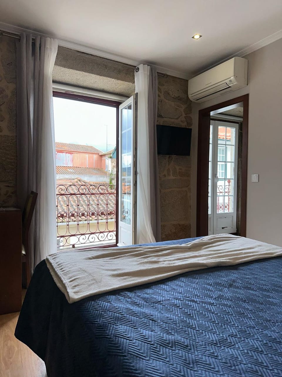 Alojamento Central Bed and Breakfast in Vila Real District