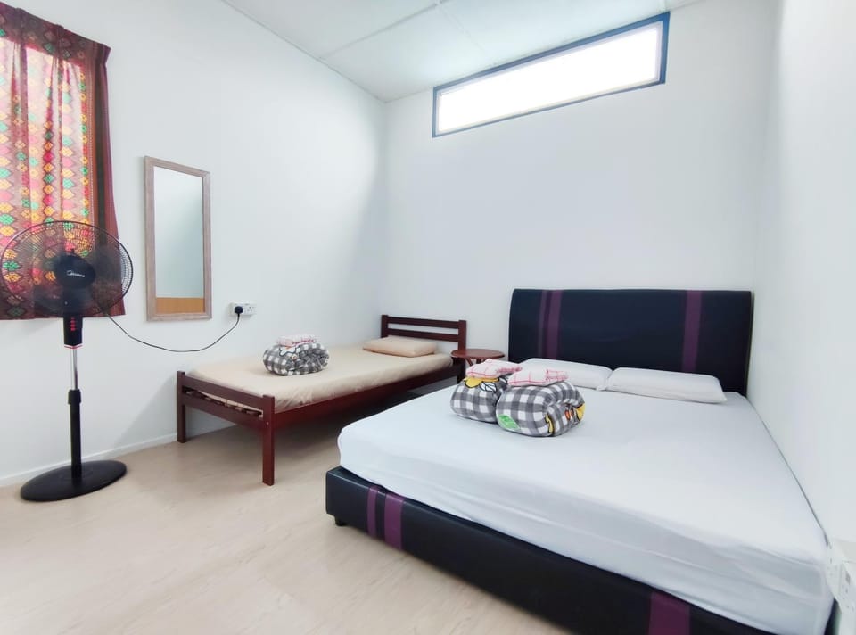 Bed, Photo of the whole room