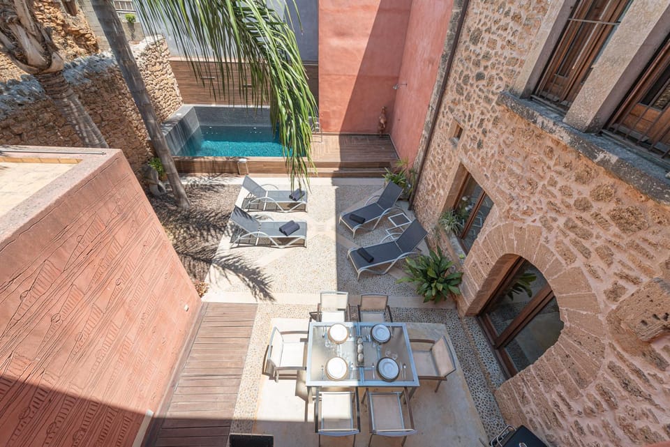 Pool view, Swimming pool