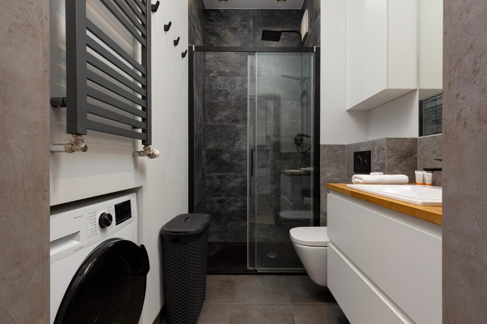 Shower, Bathroom, washing machine