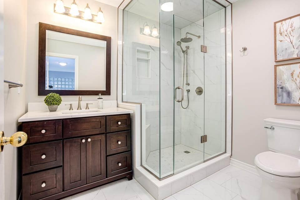 Heart of the Village by Property Valet Apartment in Grey Highlands