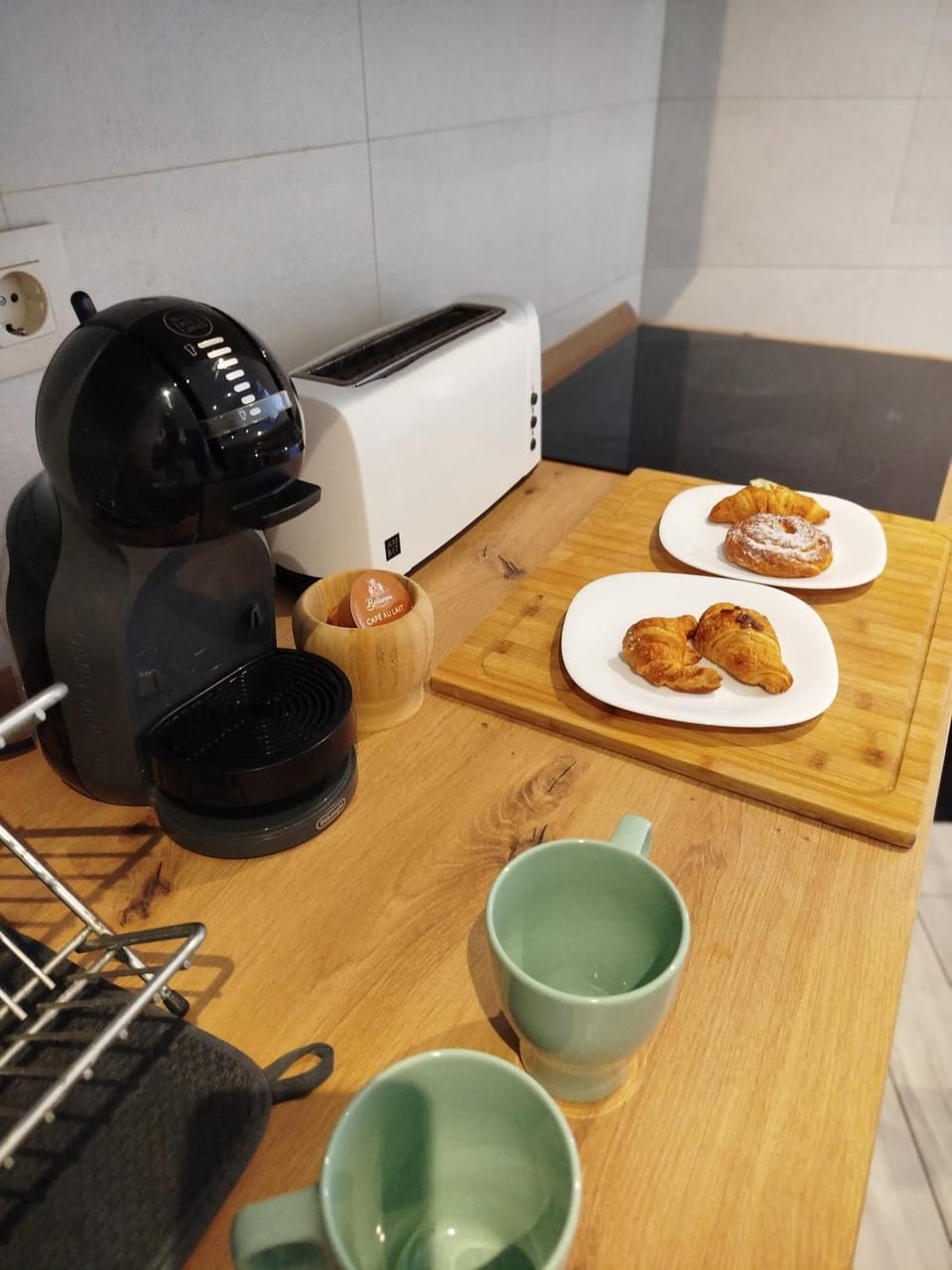 Coffee/tea facilities, Kitchen or kitchenette