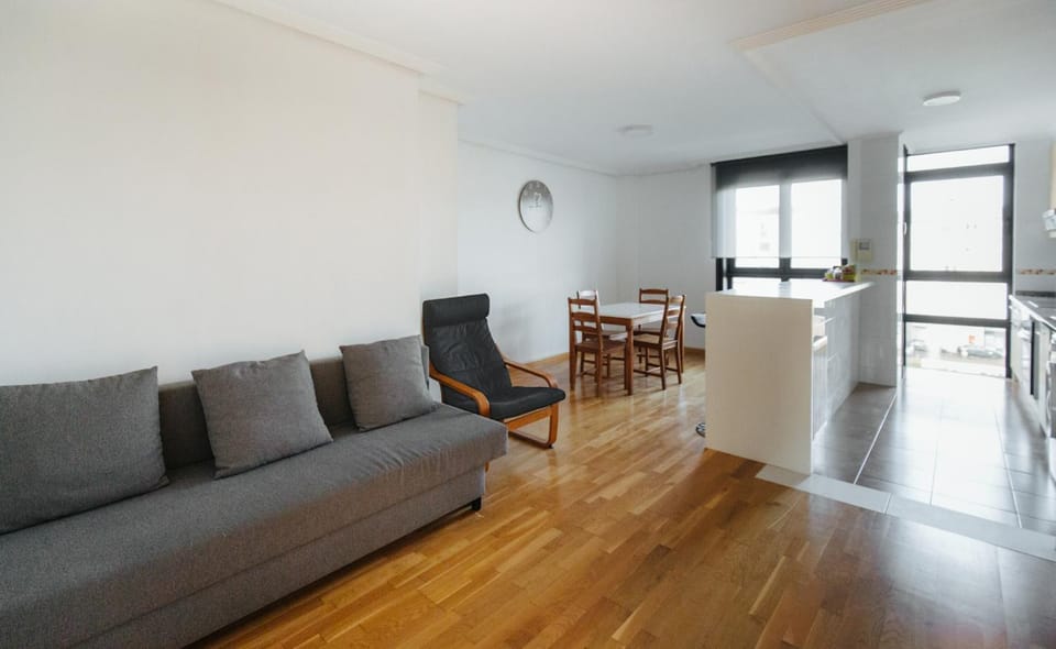 Apartamento MyM2 Apartment in Gijón