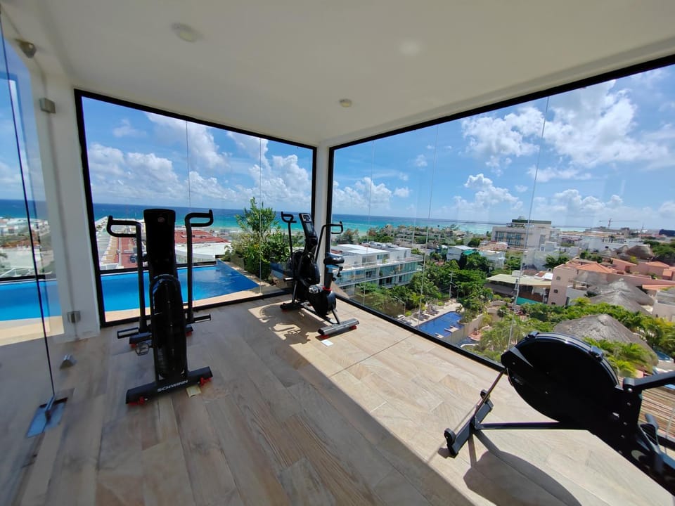 Balcony/Terrace, Fitness centre/facilities