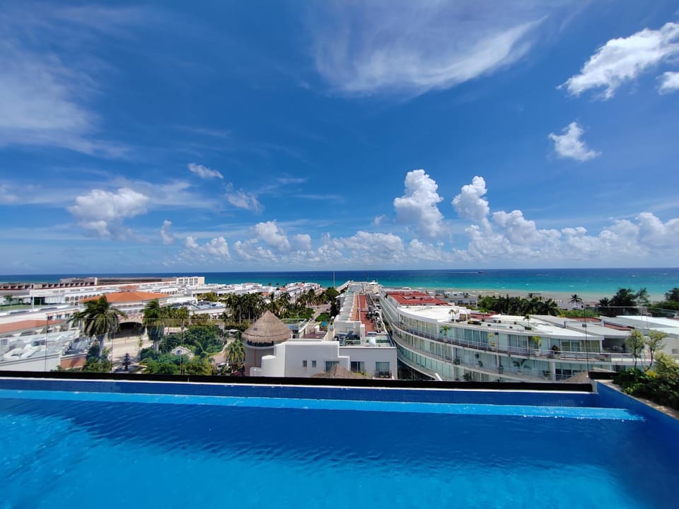 City view, Swimming pool, Swimming pool
