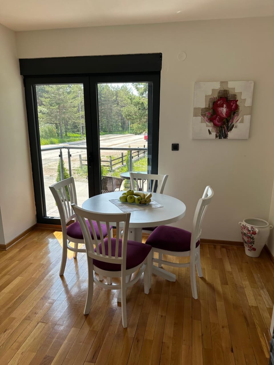 View (from property/room), Balcony/Terrace, Dining area