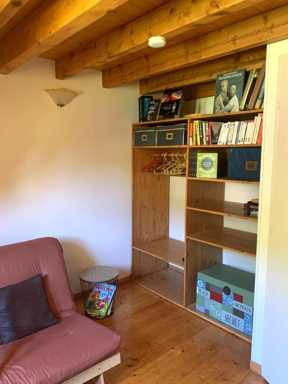 Game Room, Living room