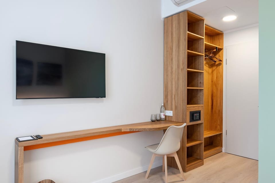 TV and multimedia