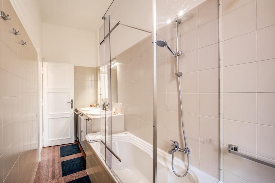 Shower, Bathroom, Bath
