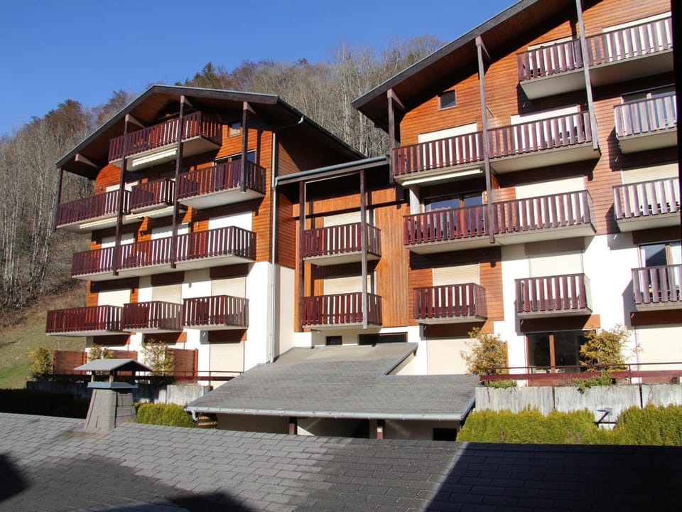 Charmant duplex 4 pièces au centre du village - 6 pers., balcon - FR-1-459-174 Apartment in La Clusaz