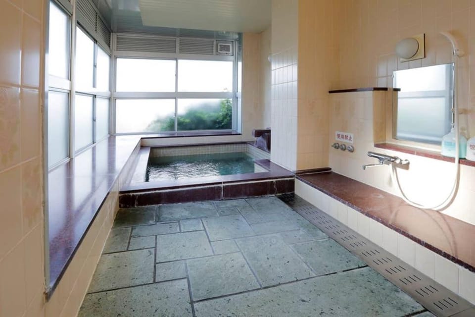 Shower, Hot Spring Bath, Bathroom, Bath