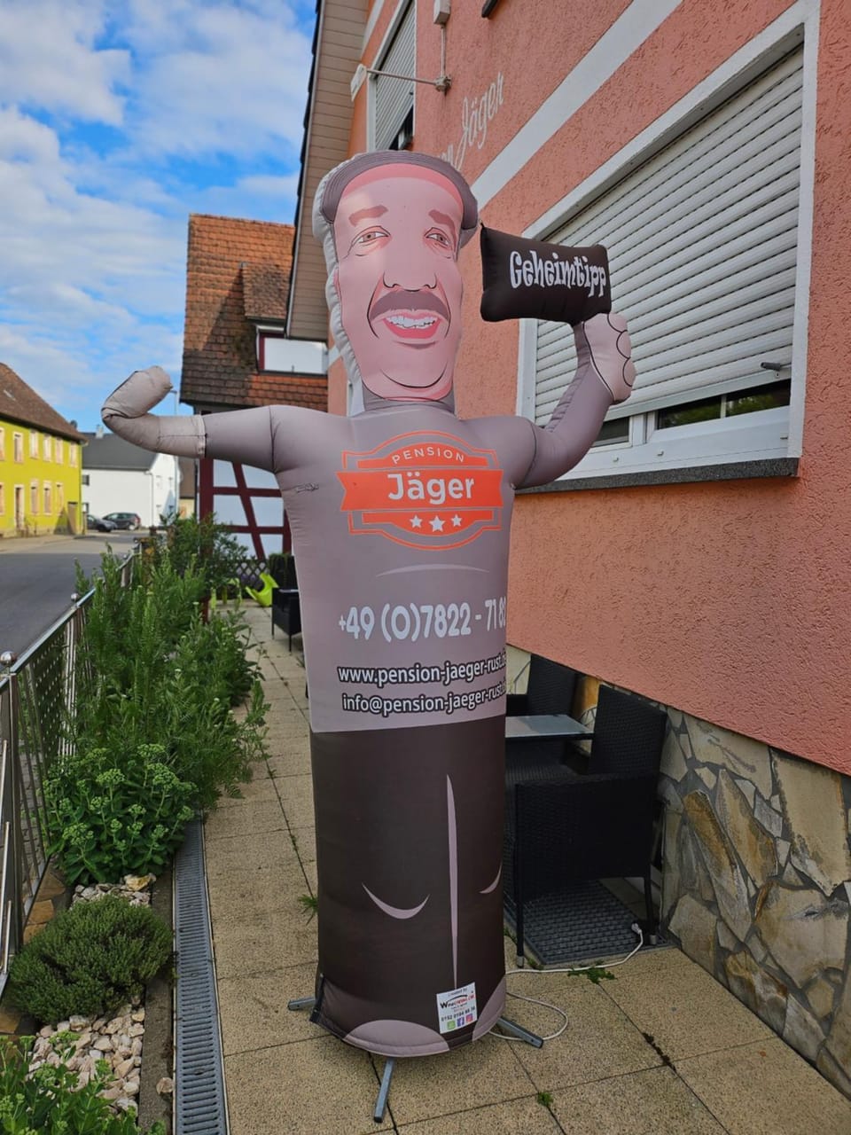 PENSION JÄGER - der Geheimtipp am Europa-Park Bed and Breakfast in Rust