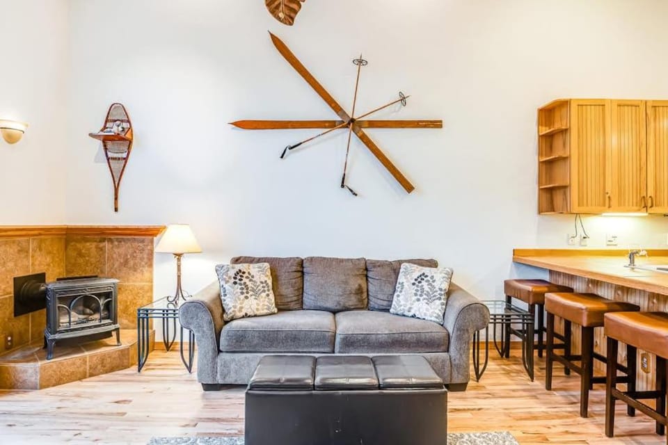 The Lakeview Escape House in Colorado