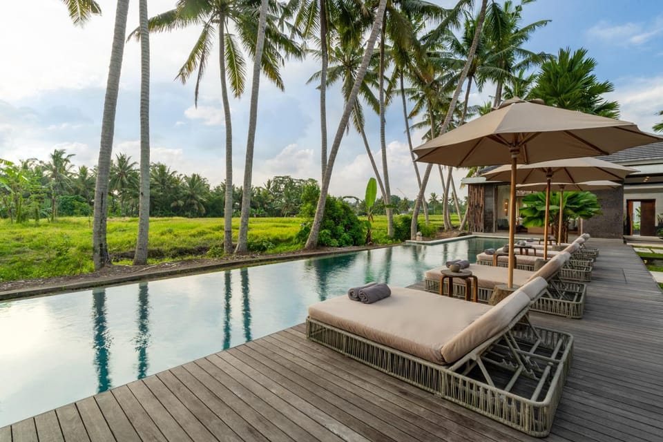 Property building, View (from property/room), Pool view, Swimming pool, sunbed