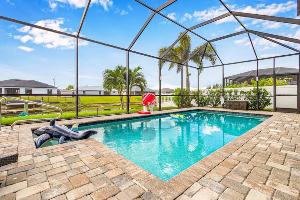 Palazzo Palms House in Cape Coral