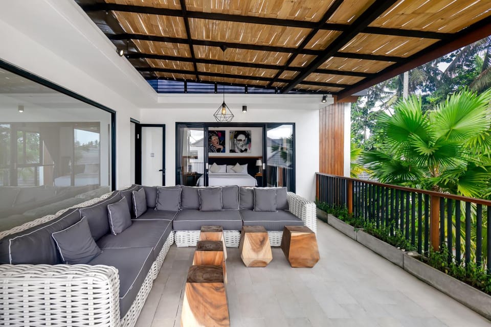 Day, View (from property/room), Seating area