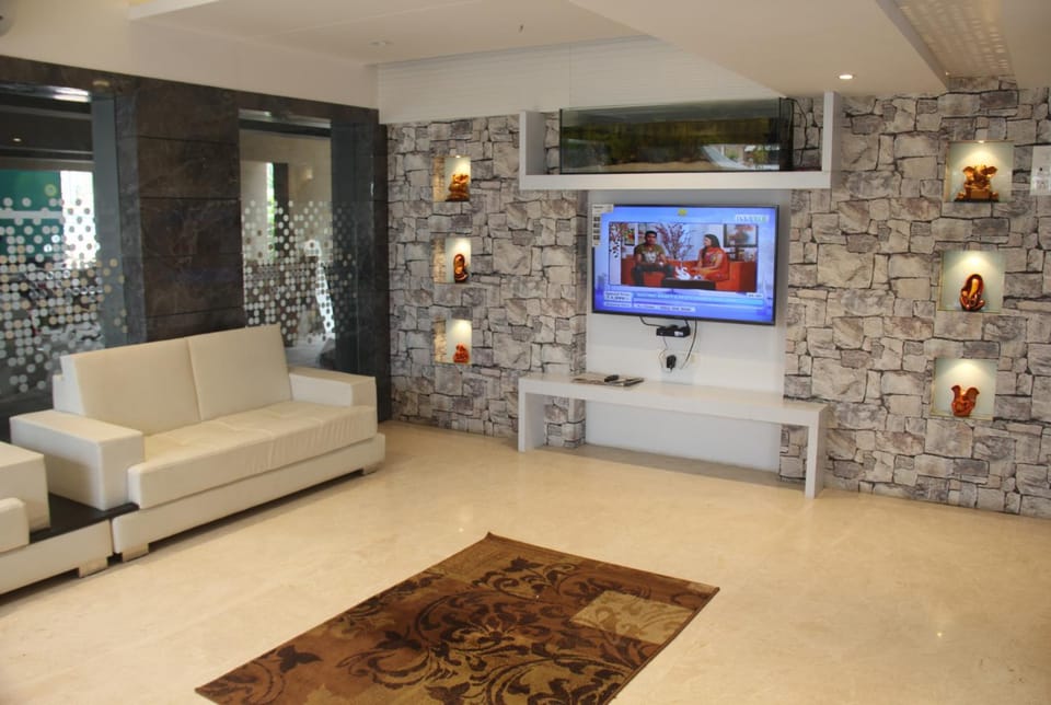 Property building, Lobby or reception