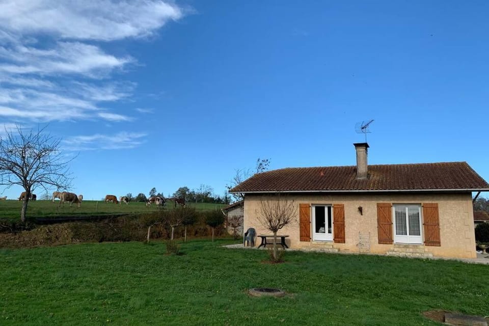 Gîte au coeur de la ferme House in Nouvelle-Aquitaine