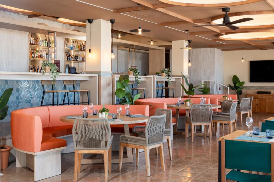 Lounge or bar