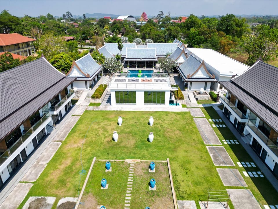 OASIS VILLA PATTAYA House in Pattaya City