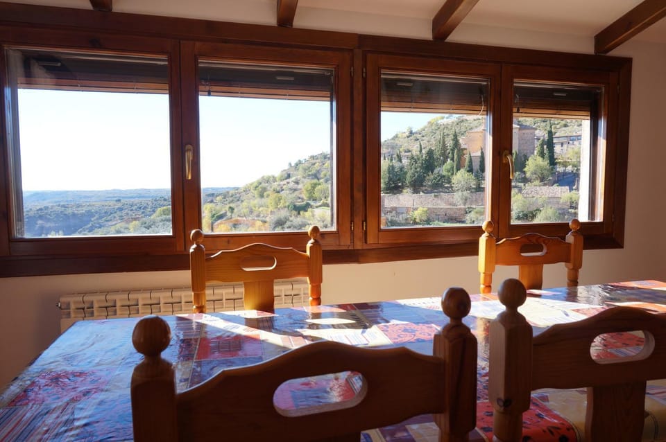 Day, View (from property/room), Dining area