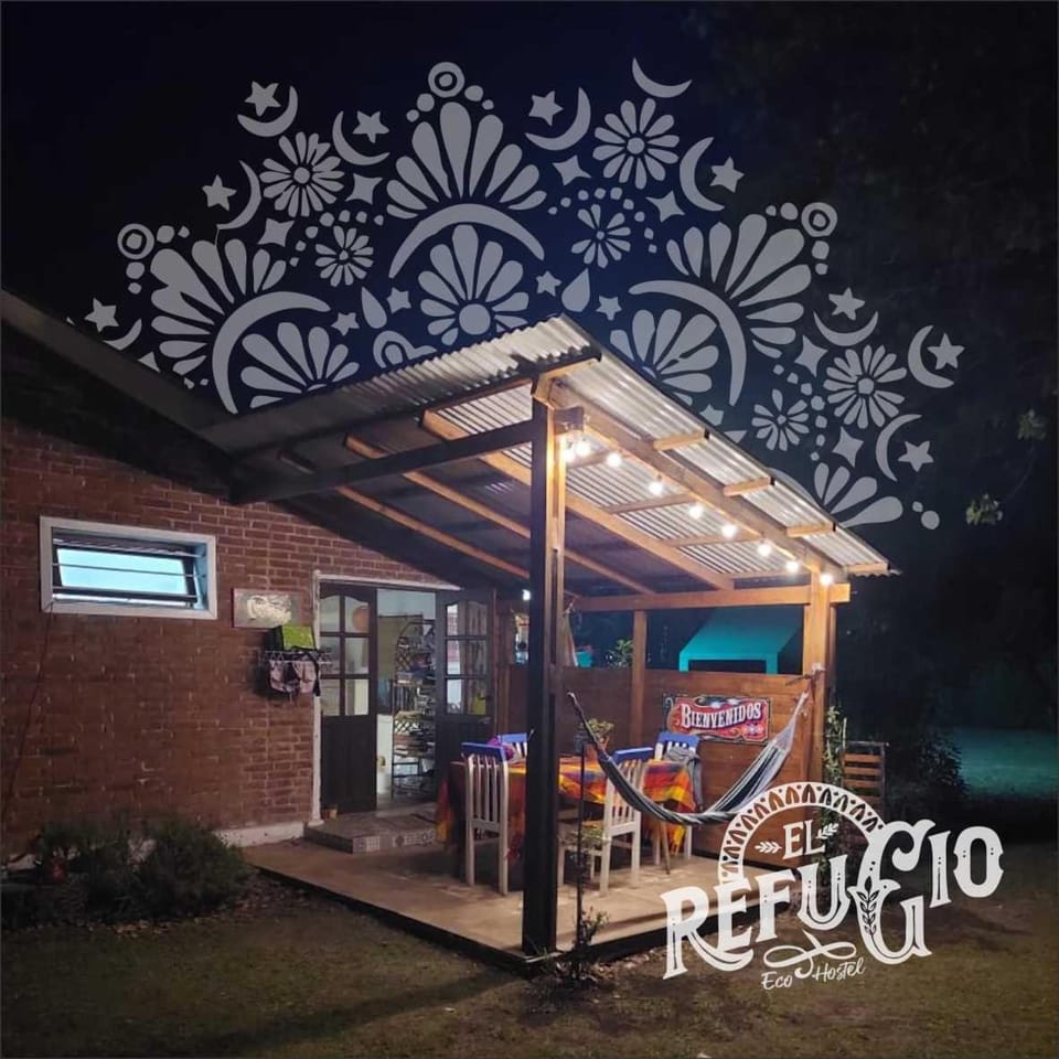 Patio, Night