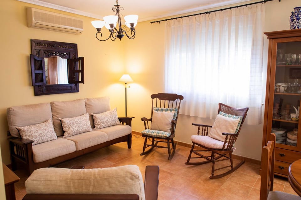 Communal lounge/ TV room, Living room