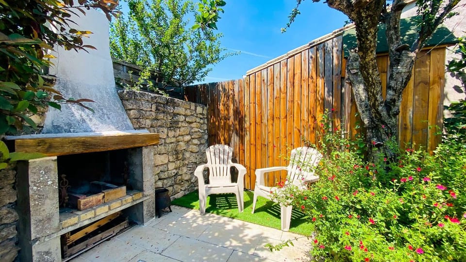 Patio, Garden, Garden view