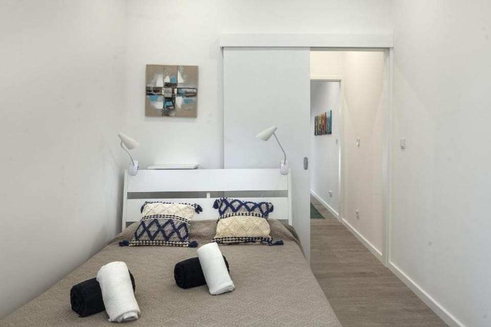ANCO 56 - Cozy Retreat with Terrace Bed and Breakfast in Ponta Delgada