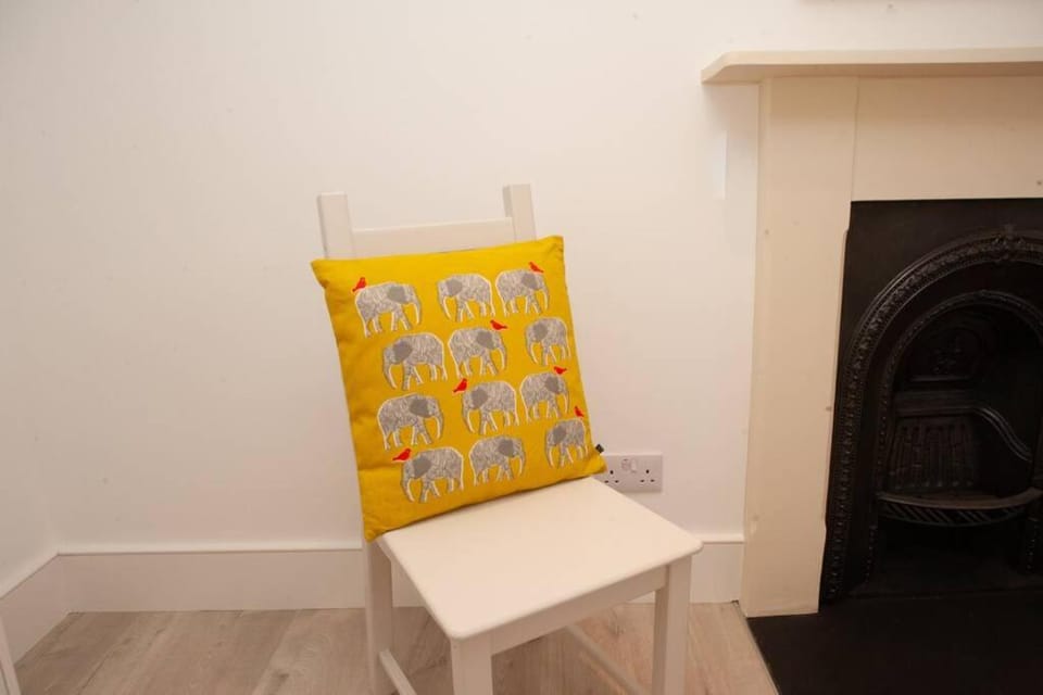 Spectacular views, 1 Bed Central Bath Apartment Apartment in Bath