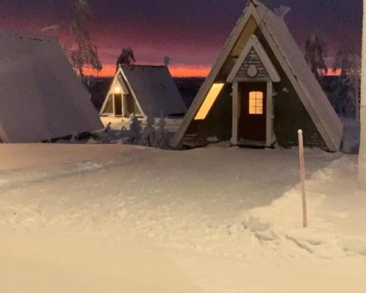 Karemajat superb cottage Nature lodge in Norrbotten County, Sweden