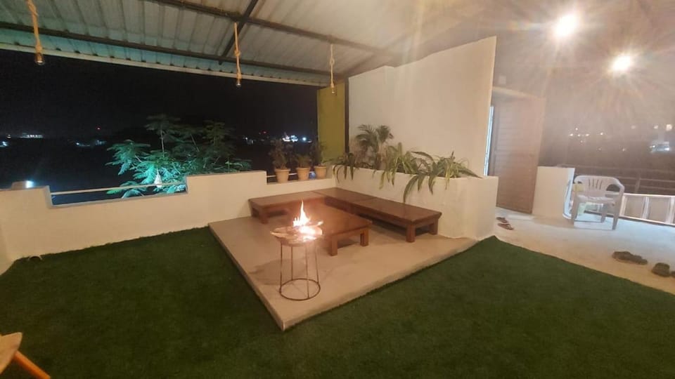 White smoke villa Villa in Igatpuri