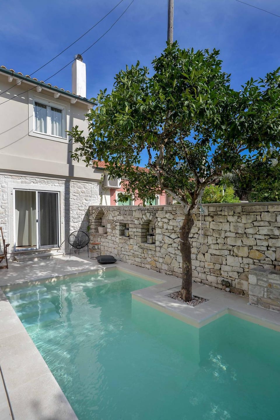 Property building, Swimming pool