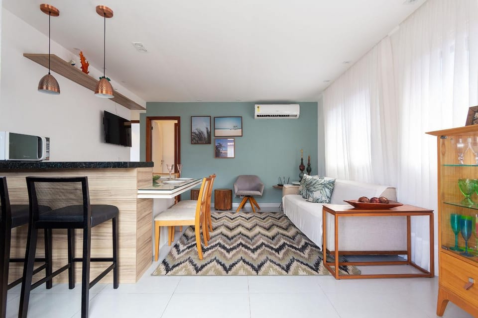 Communal lounge/ TV room, Living room, Dining area