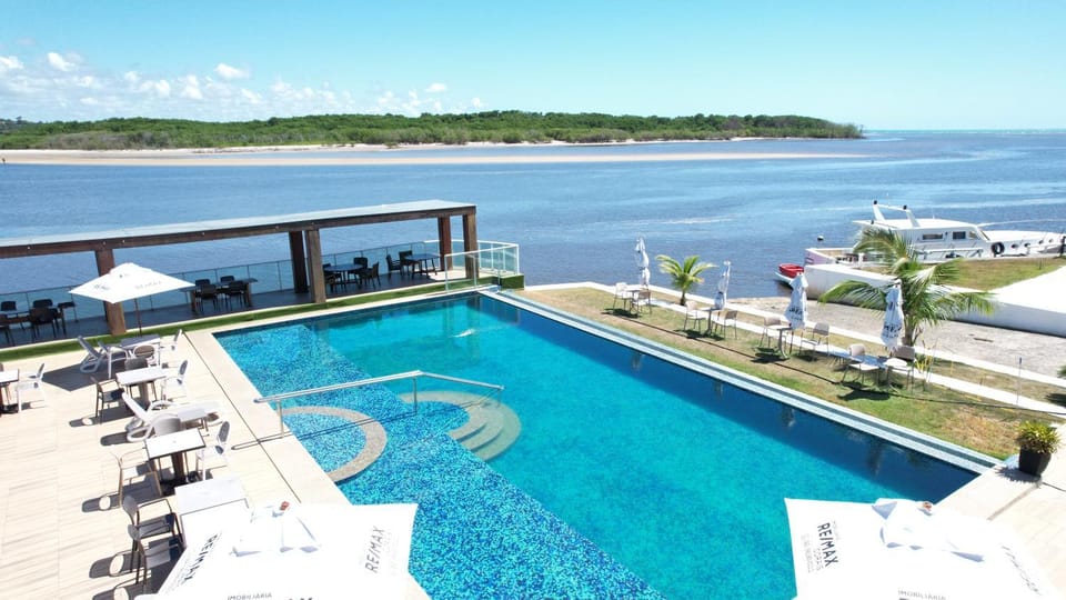 Nearby landmark, Day, Natural landscape, Pool view, River view, Swimming pool, sunbed