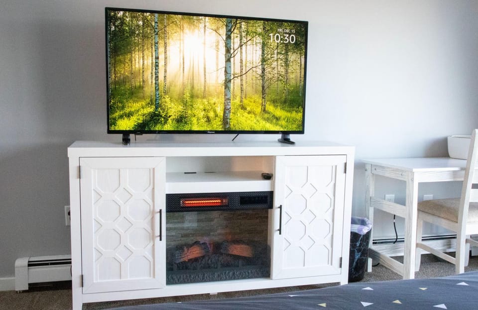 TV and multimedia, flat iron