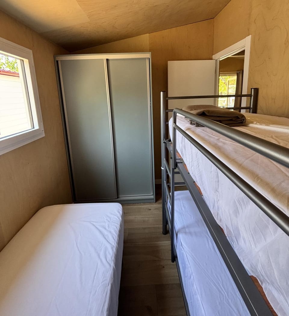 Camping La Rueda Campground/ 
RV Resort in Garraf
