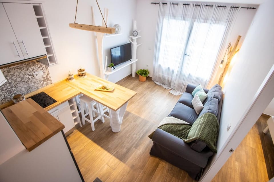 Living room, Lounge or bar