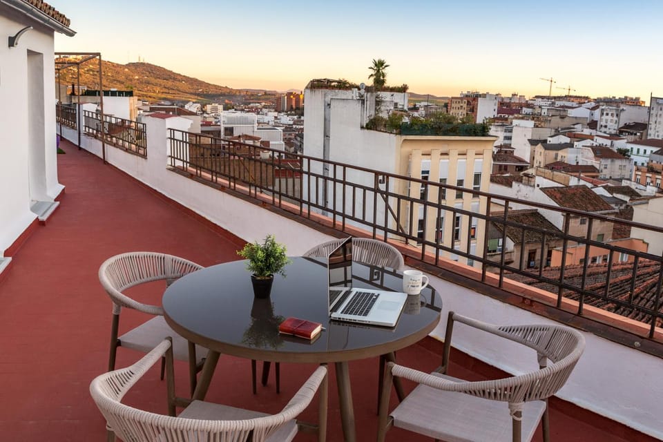 View (from property/room), Balcony/Terrace, Mountain view