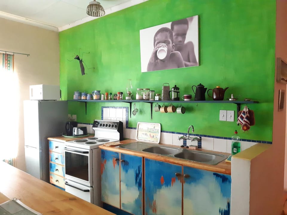 Coffee/tea facilities, Kitchen or kitchenette