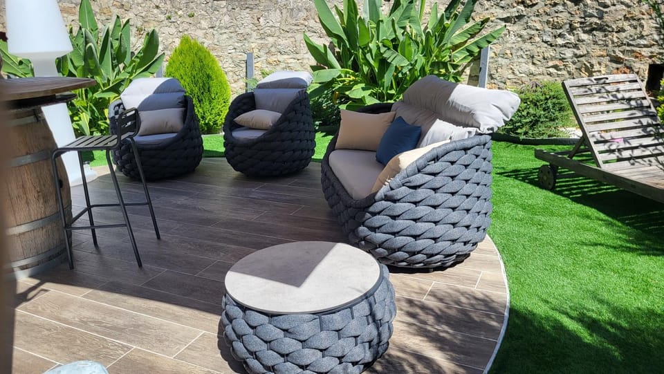 Patio, Garden, Seating area, Internal: Not applicable to any particular room