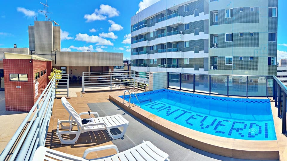 Balcony/Terrace, Swimming pool, sunbed