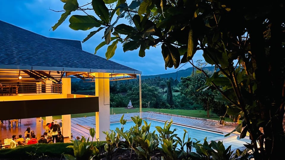 Swimming pool, Swimming pool