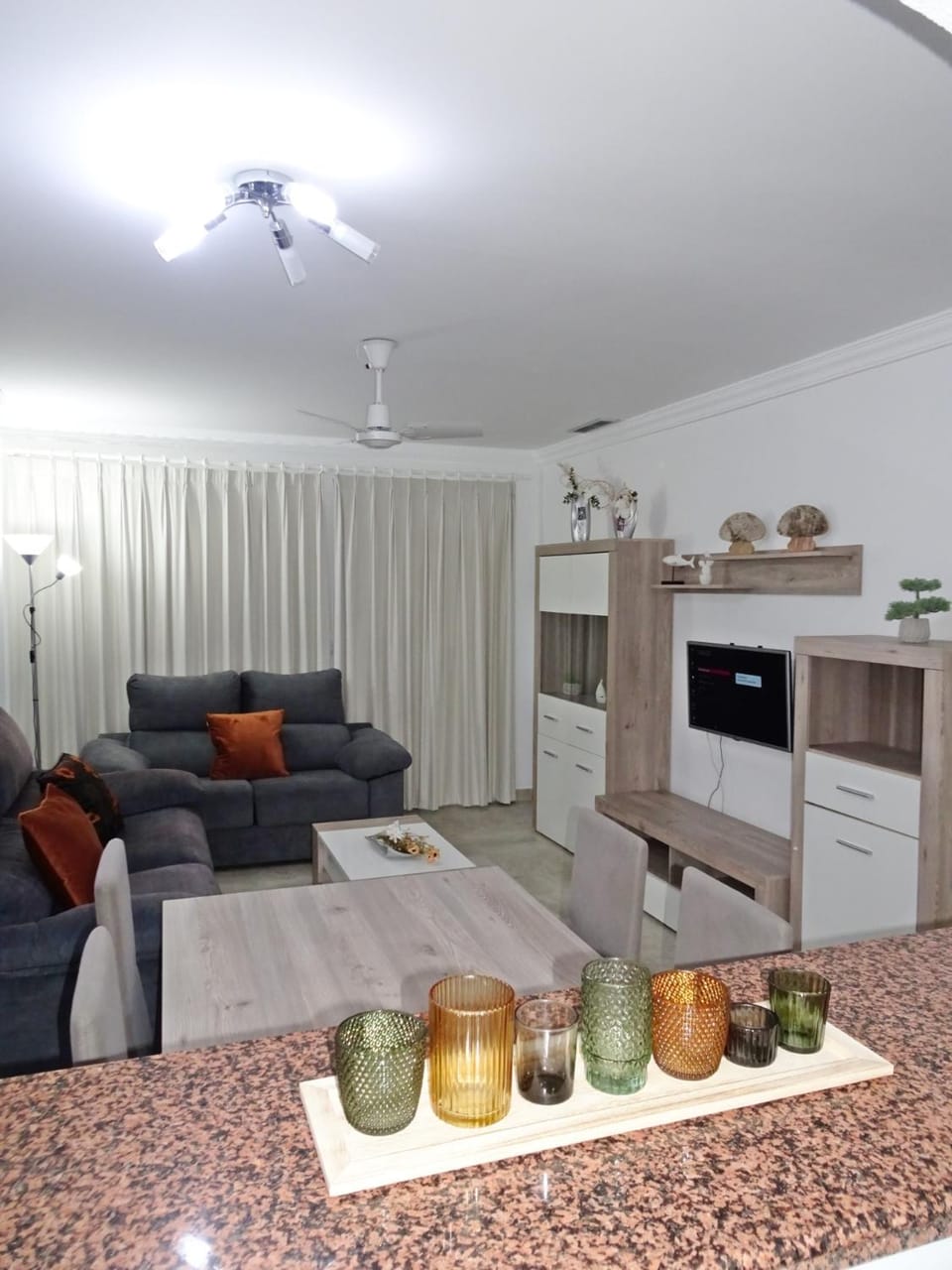 TV and multimedia, Living room, Dining area