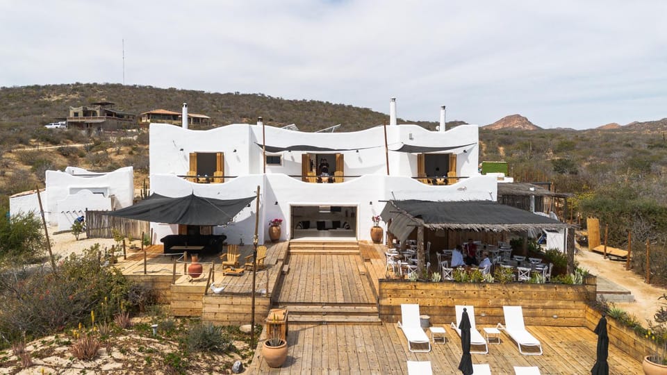 Property building, Restaurant/places to eat, Off site