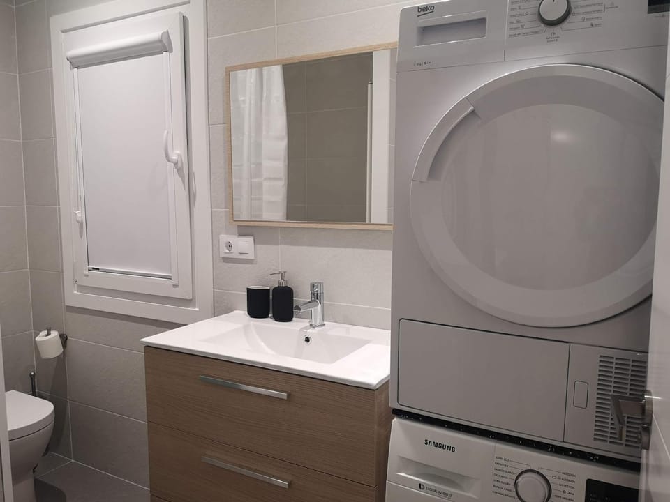 Piso moderno con garaje en el centro de Vigo Apartment in Vigo